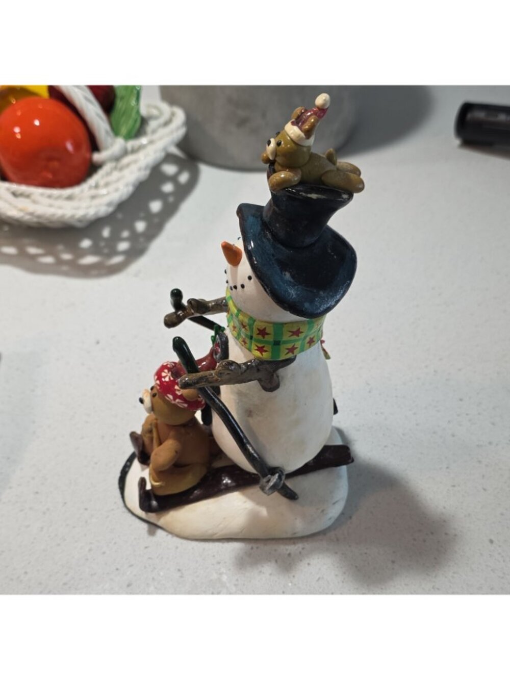 Christmas Snowman Resin Figurine Hand Painted Stars Hat Scarf w/ Teddy Bears - Picture 4 of 7